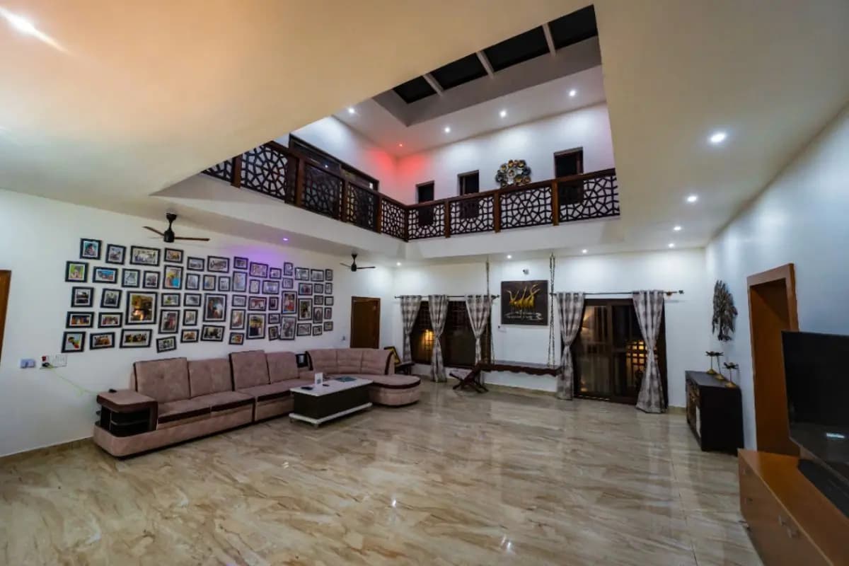Blue Lotus Villa — home_detail