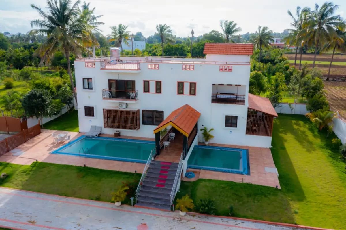 Blue Lotus Villa — home_detail