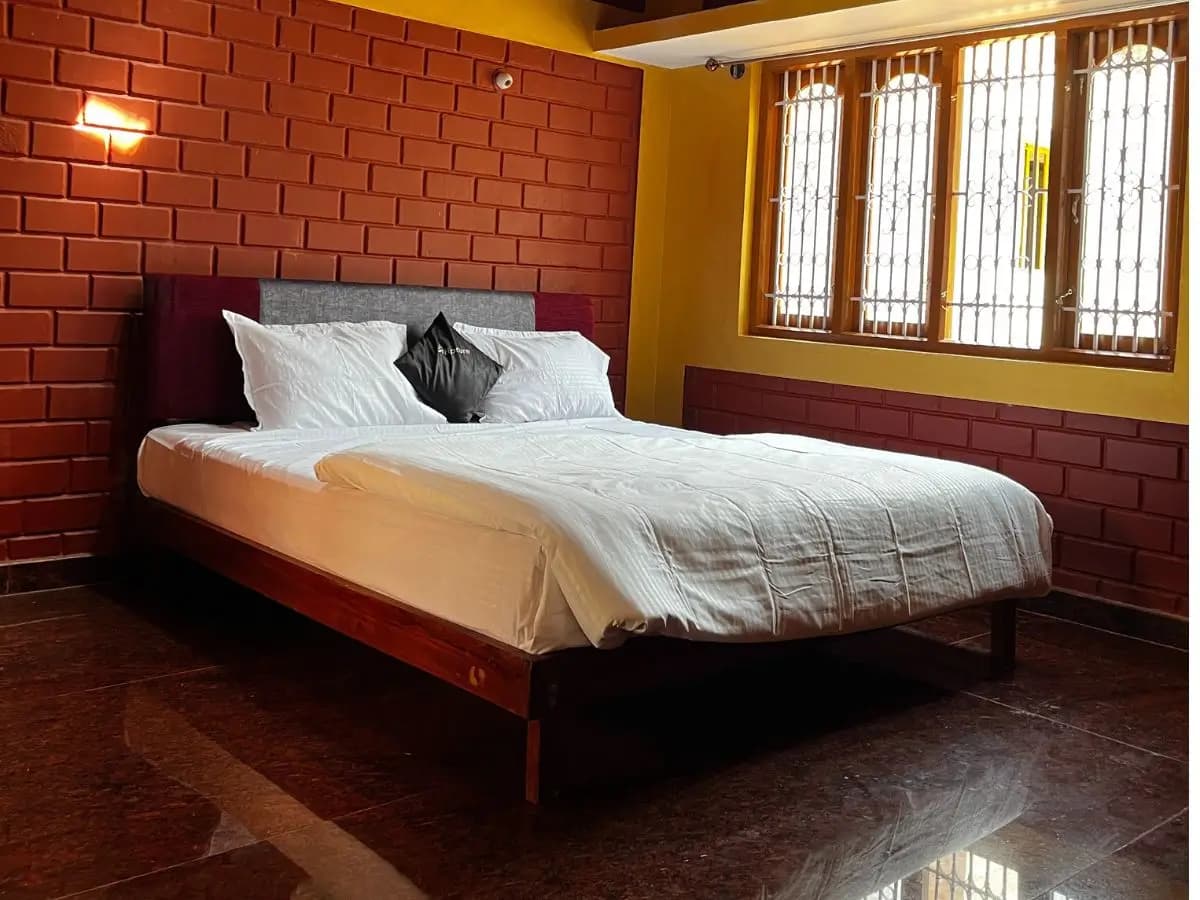 Room 1 at Mountain Mist by Tripture
