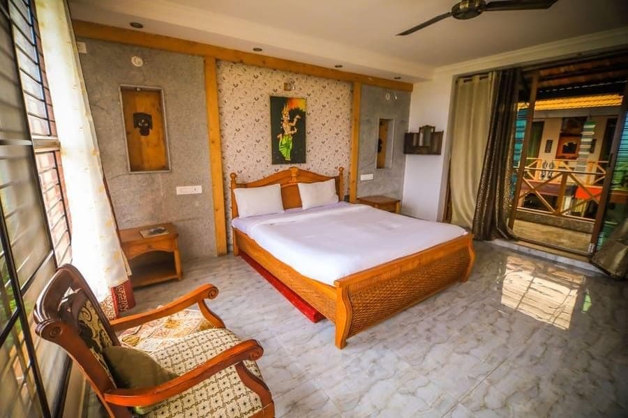 Room 5 at Aura Foothills Villa by Tripture